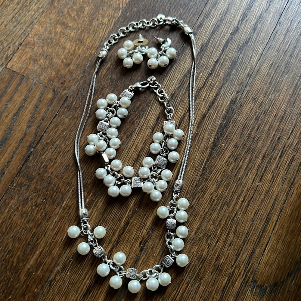 Brighton trio set Pearl and silver necklace e bracelet snd earrings